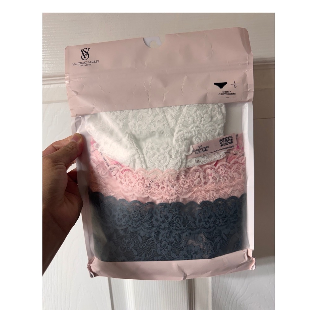 Victoria secrets cheeky pantys